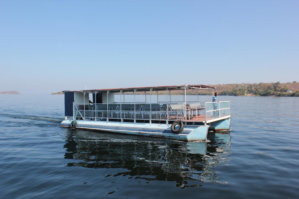 Lake Safari Lodge เซียวองกา ภายนอก รูปภาพ